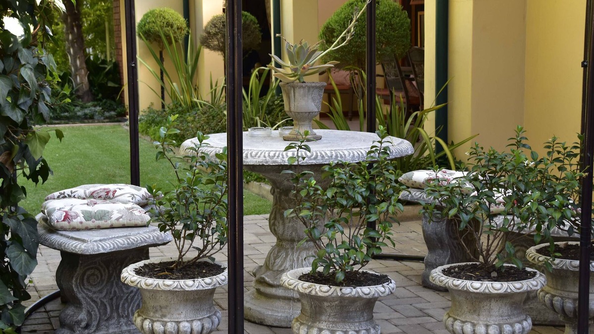 Middelburg House | Lamor Guest House