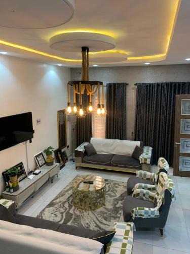 Mushin Apartment | Lamorange Luxurious Apartment