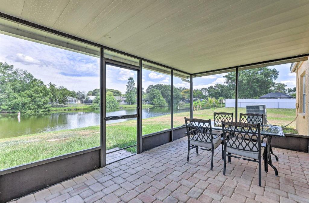 Trailer Estates House | Lanai and Pond at Tranquil Bradenton Retreat!