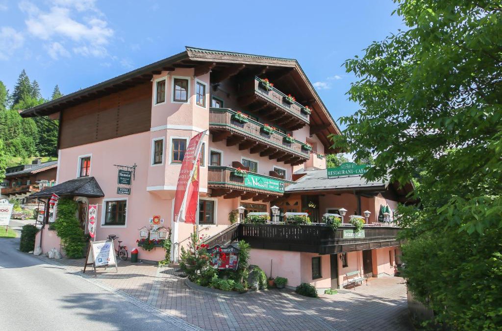 Lofer Hotel | Landgasthof Neuwirt