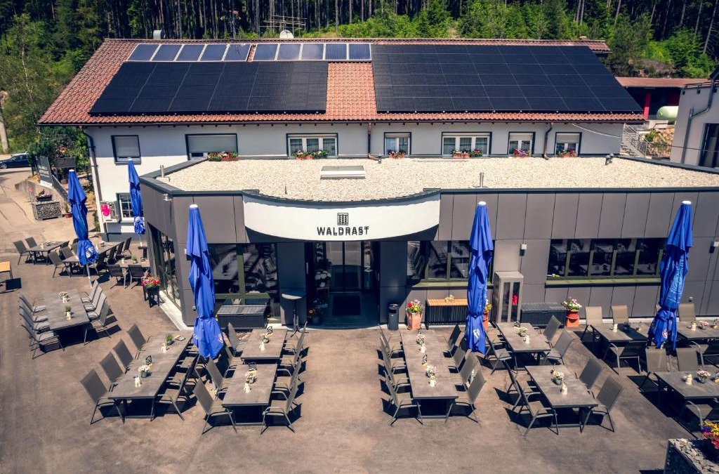 Voehrenbach Hotel | Landgasthof Waldrast