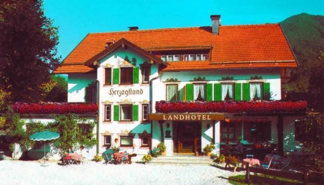 Kochel am See Hotel | Landhotel Herzogstand Garni