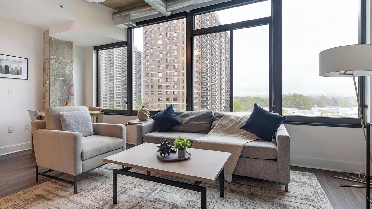 Baileys Crossroads Apartment | Landing | Amazing 1BD, Gym, Game Room