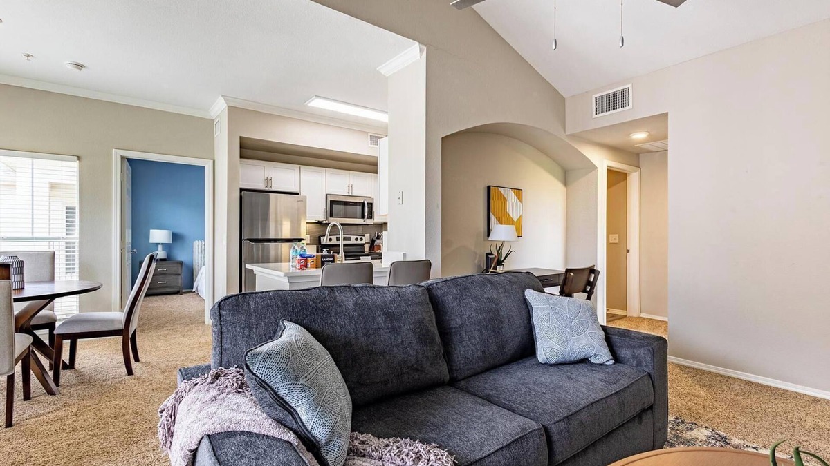 Webster Apartment | Landing | Amazing 2BD, Gym