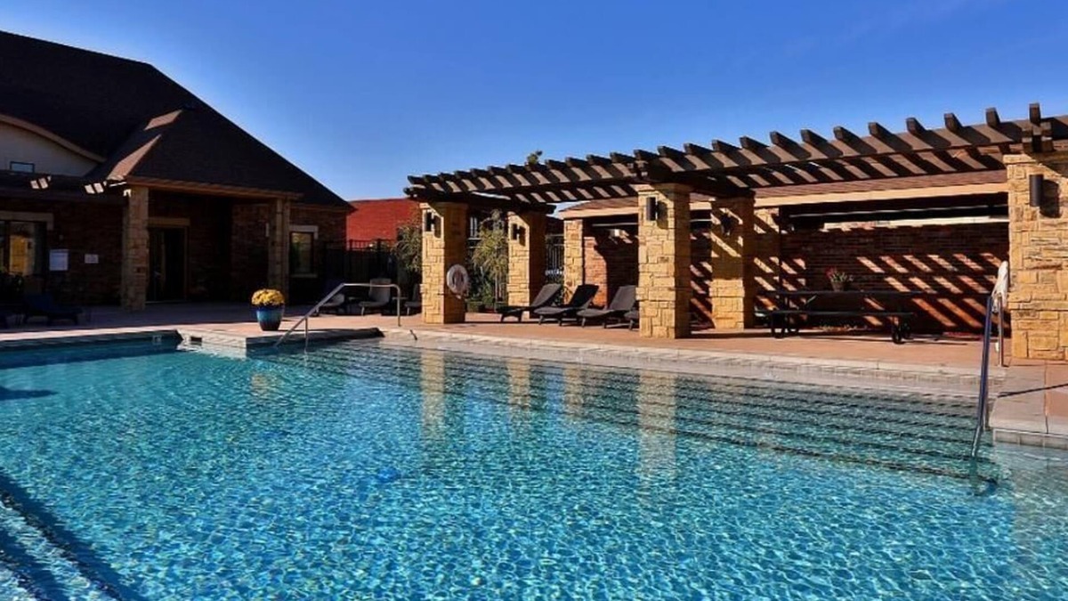 Central Oklahoma City Apartment | Landing at Anatole on MacArthur - 2 Bedrooms in Central Oklahoma City