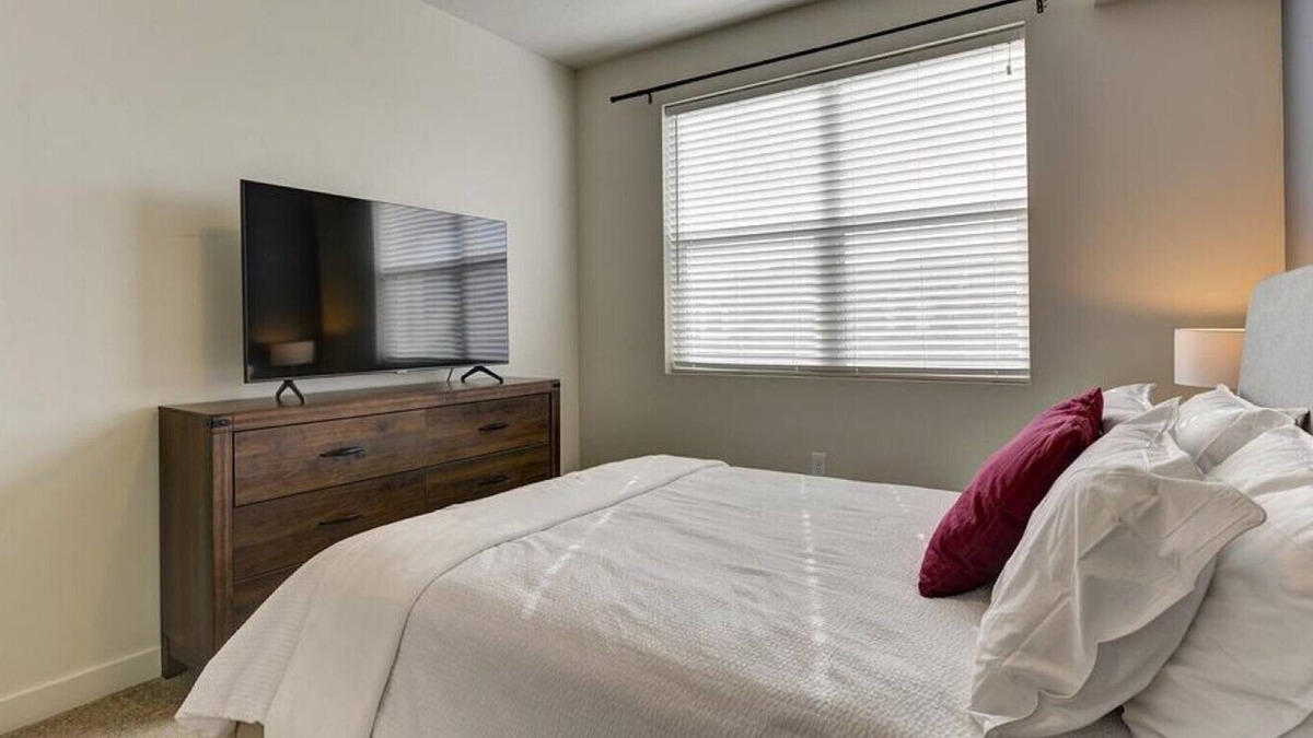 Herriman Apartment | Landing at Aspira at Anthem - 3 Bedrooms in Downtown Herriman