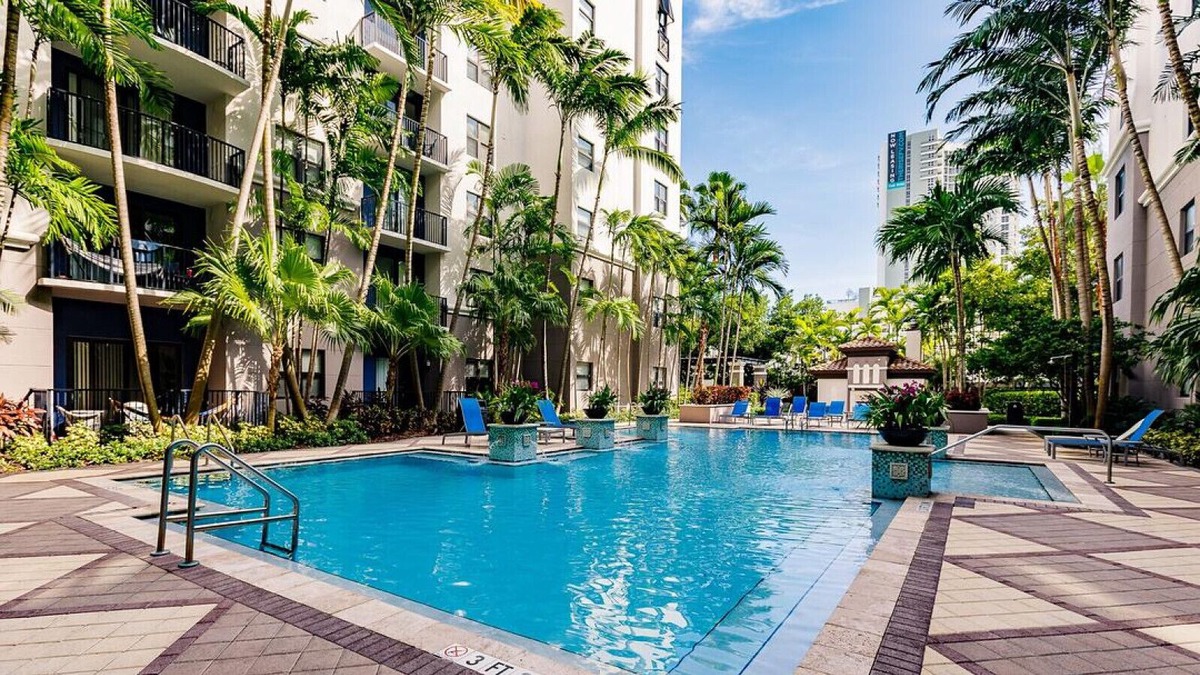 Flagler Village Apartment | Landing at Aviah - 2 Bedrooms in Central Fort Lauderdale