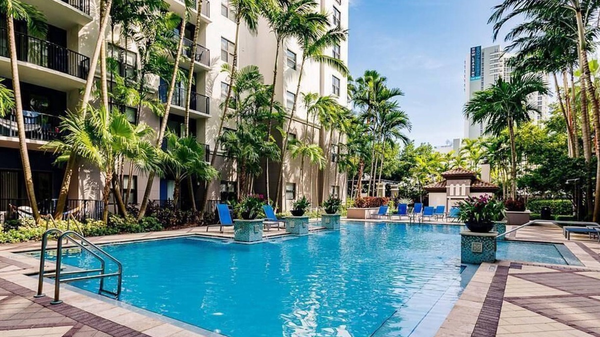Flagler Village Apartment | Landing at Aviah - 2 Bedrooms in Central Fort Lauderdale