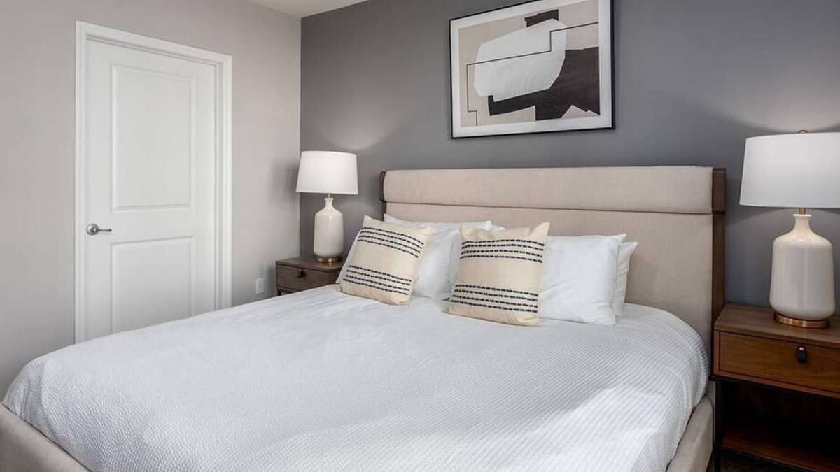 Northwest Columbus Apartment | Landing at Berkley House - 2 Bedrooms in Downtown Columbus