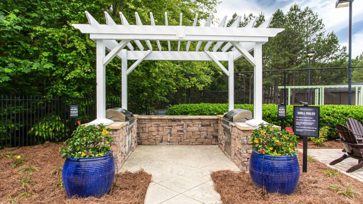 Lithia Springs Apartment | Landing at Brodick Hill - 2 Bedrooms in Downtown Douglasville