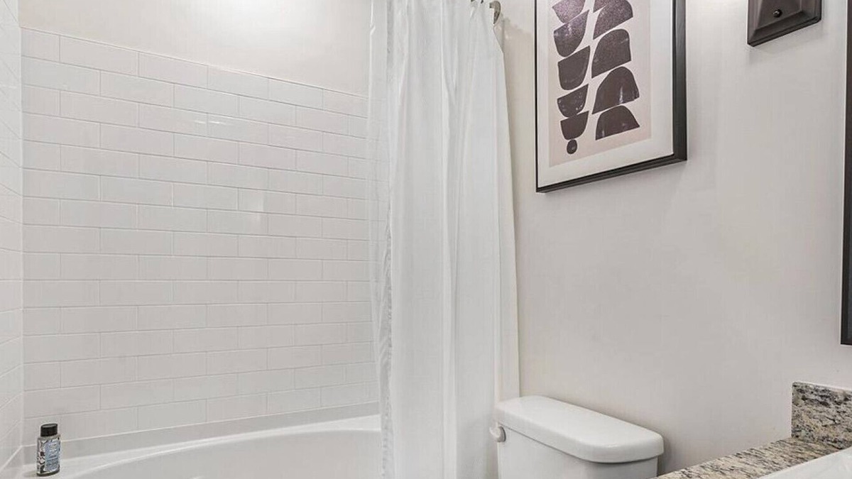 Middletown Apartment | Landing at Century Belmont Station - 1 Bedroom in Middletown