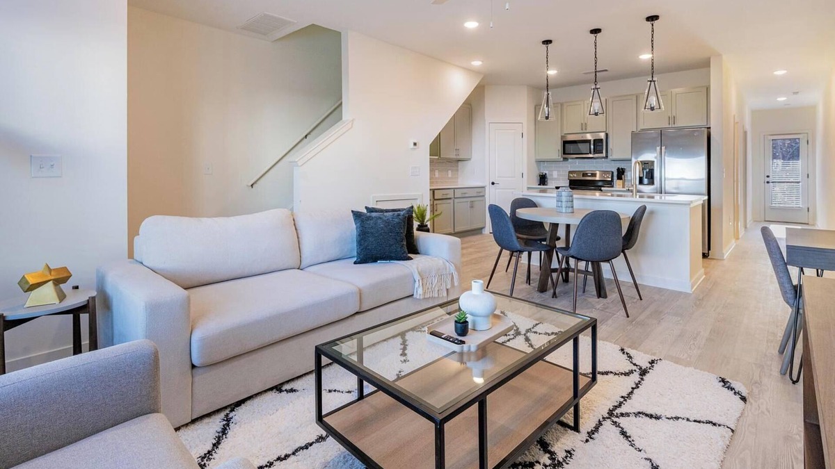 Wilmington Apartment | Landing at Encore at Westgate - 3 Bedrooms in W.