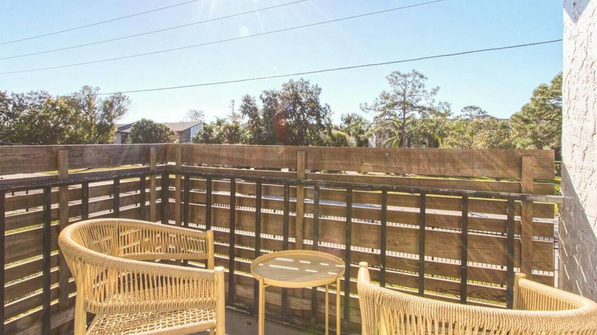St. Petersburg - Clearwater Apartment | Landing at Gateway on 4th Apartments - 2 Bedrooms in Downtown St. Petersburg