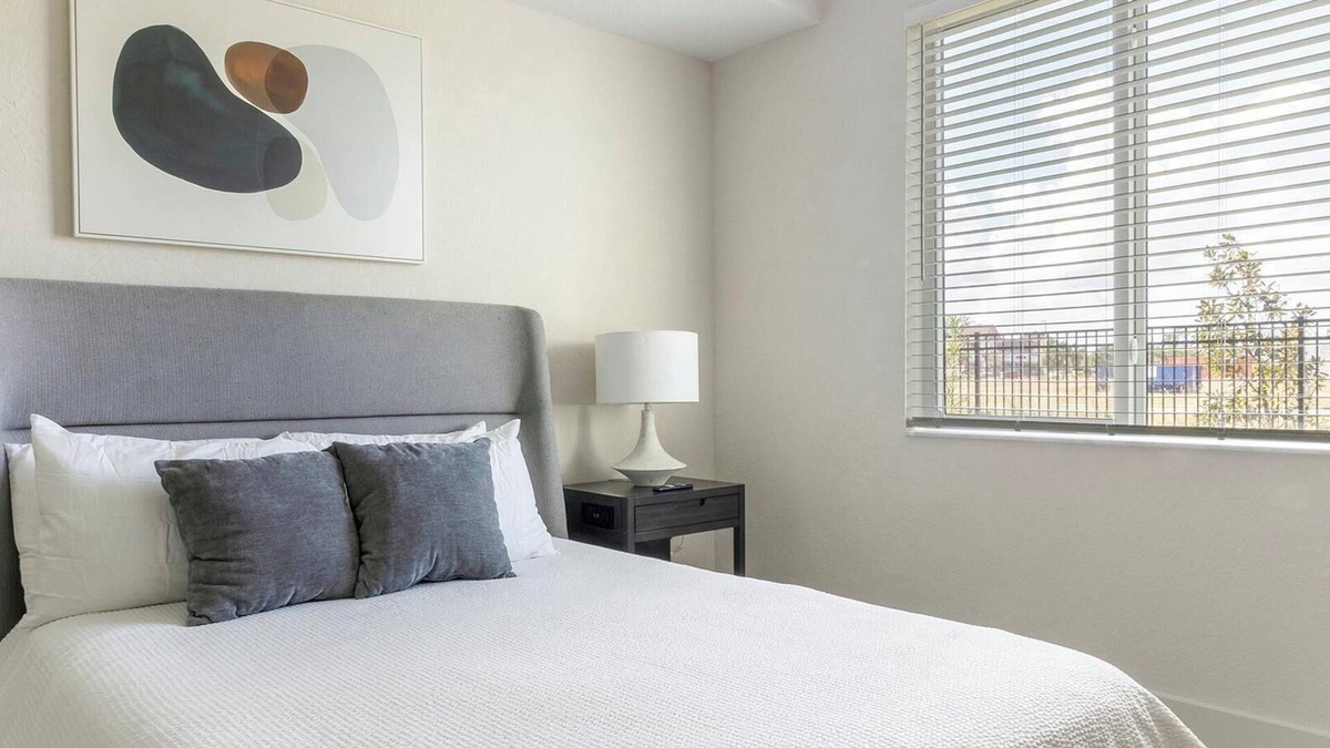Palmetto Apartment | Landing at Gateway Commons - 1 Bedroom in Ellenton