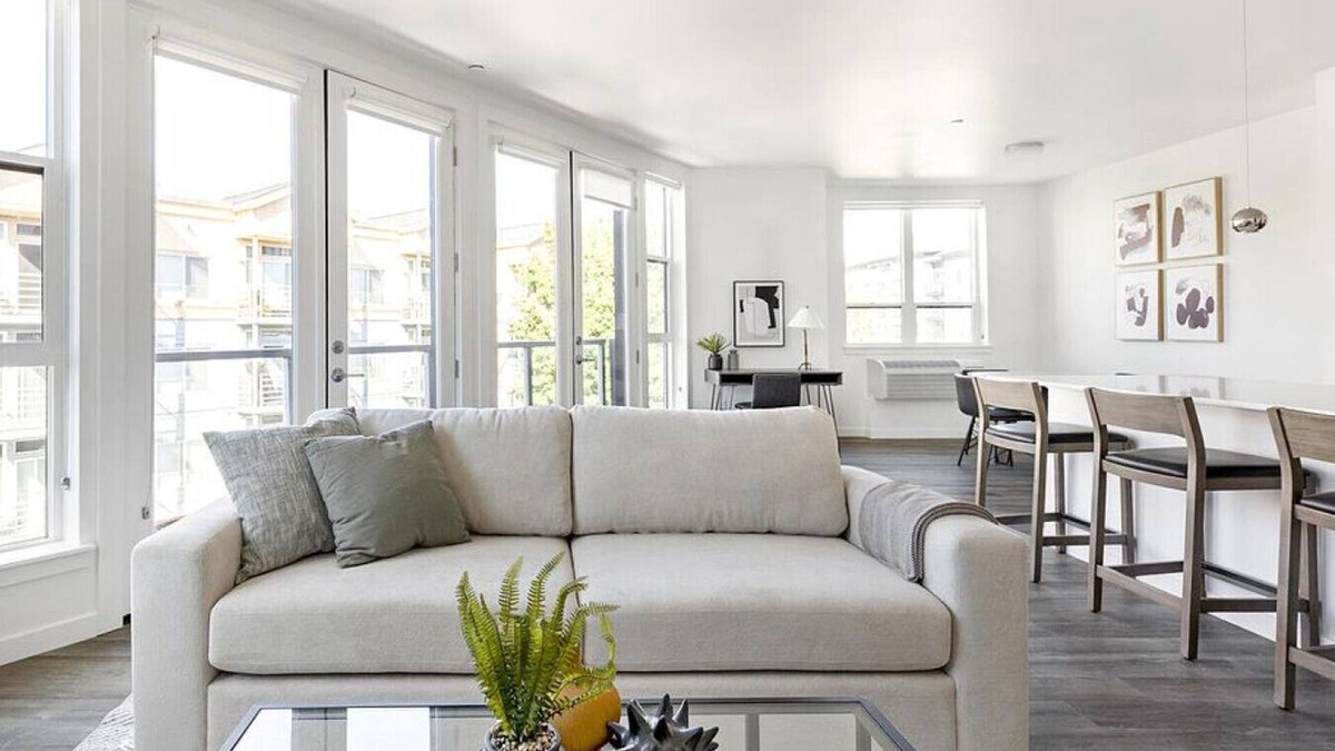 Hayden Island Apartment | Landing at Harbor Sky - 2 Bedrooms in Bridgeton