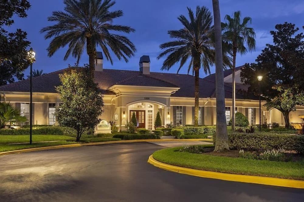 Sanford Apartment | Landing at Lakes Edge - 2 Bedrooms in Downtown Sanford
