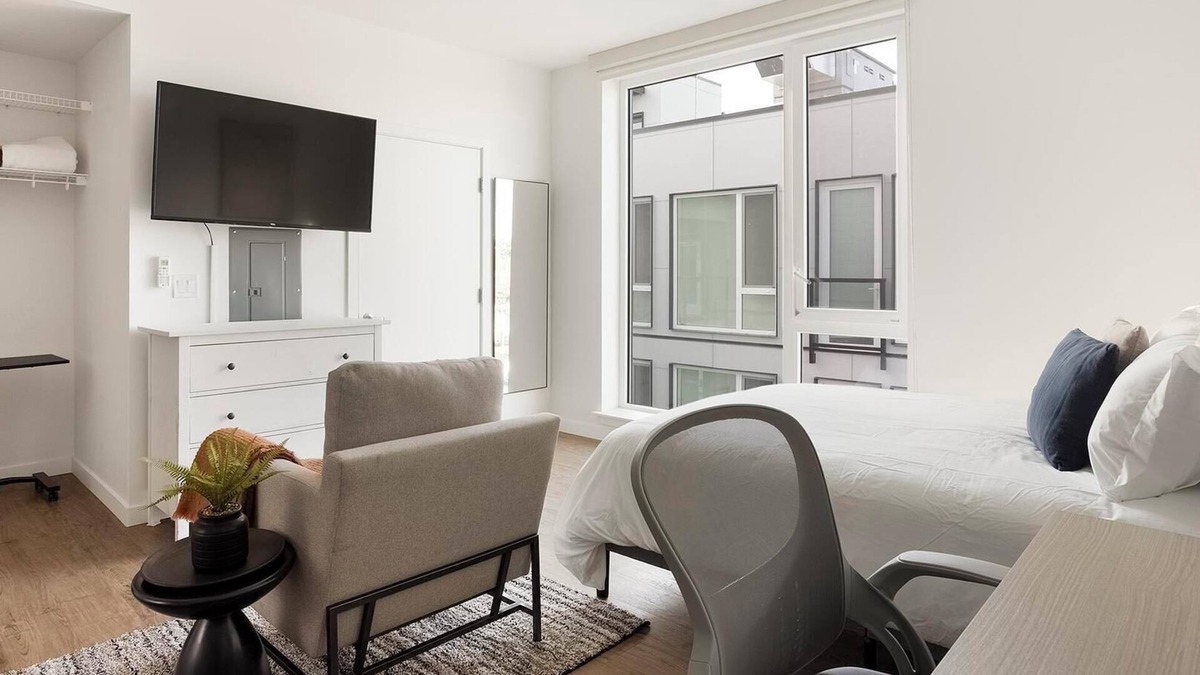 Mann Apartment | Landing at Madrone - Studio in Central District
