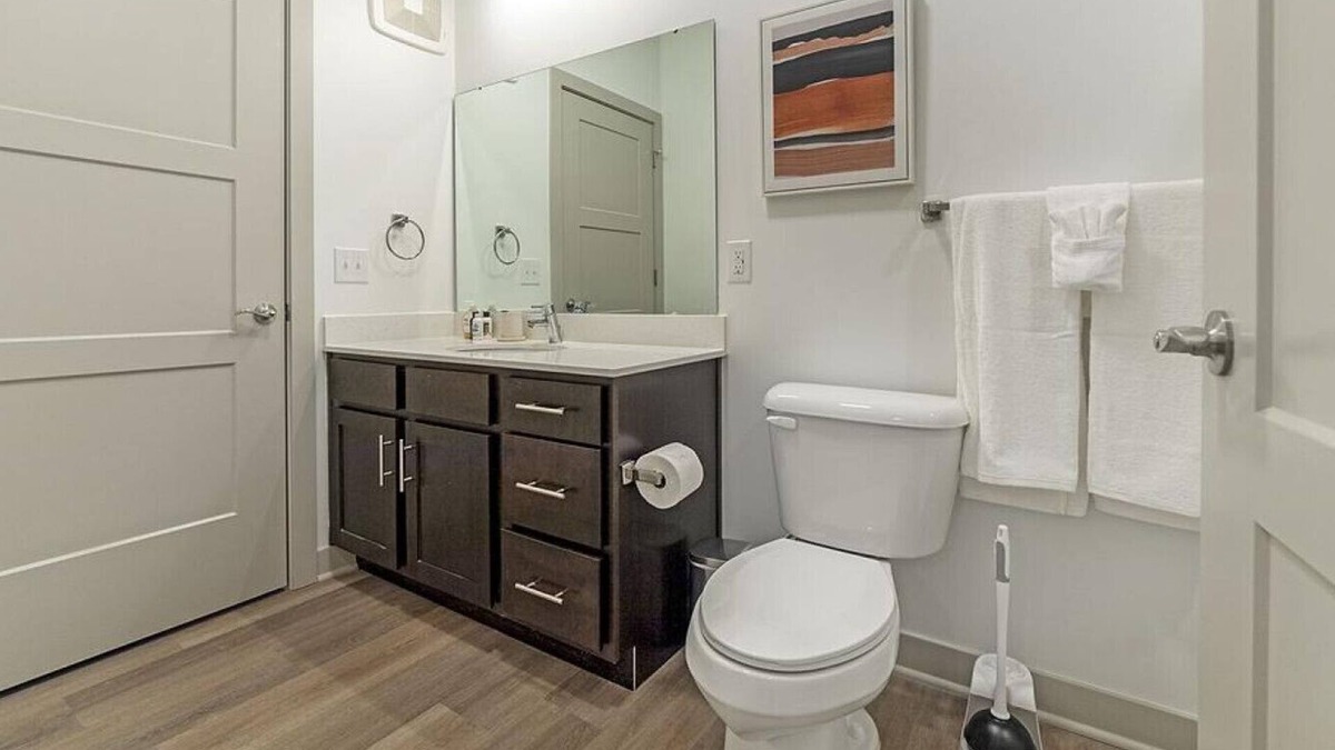 McCordsville Apartment | Landing at McCord Square - 1 Bedroom in Mc Cordsville