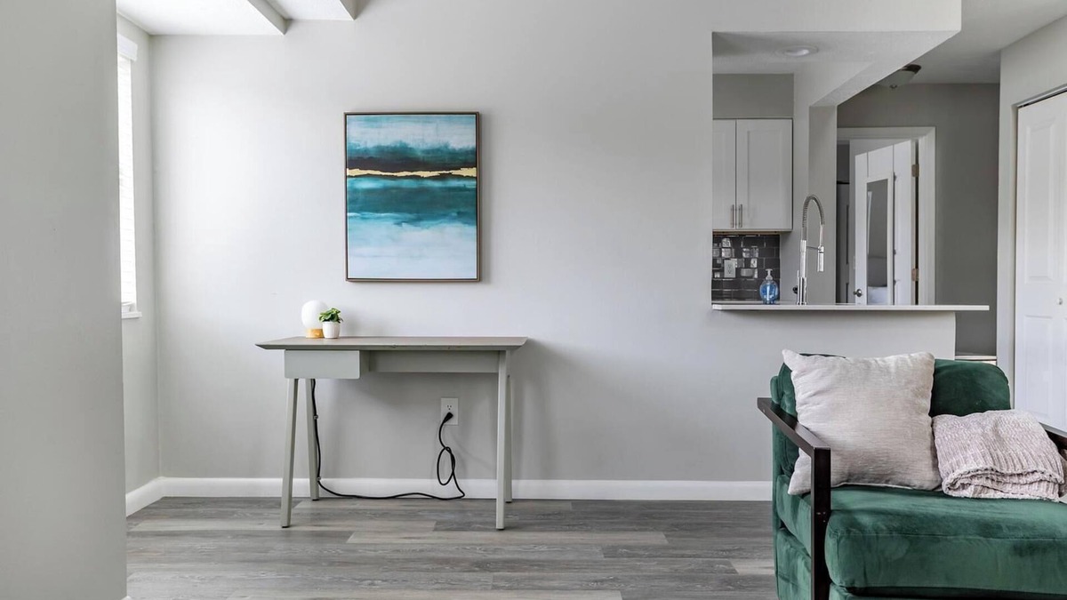 Indianapolis Apartment | Landing at Riverbend - 2 Bedrooms in Castleton