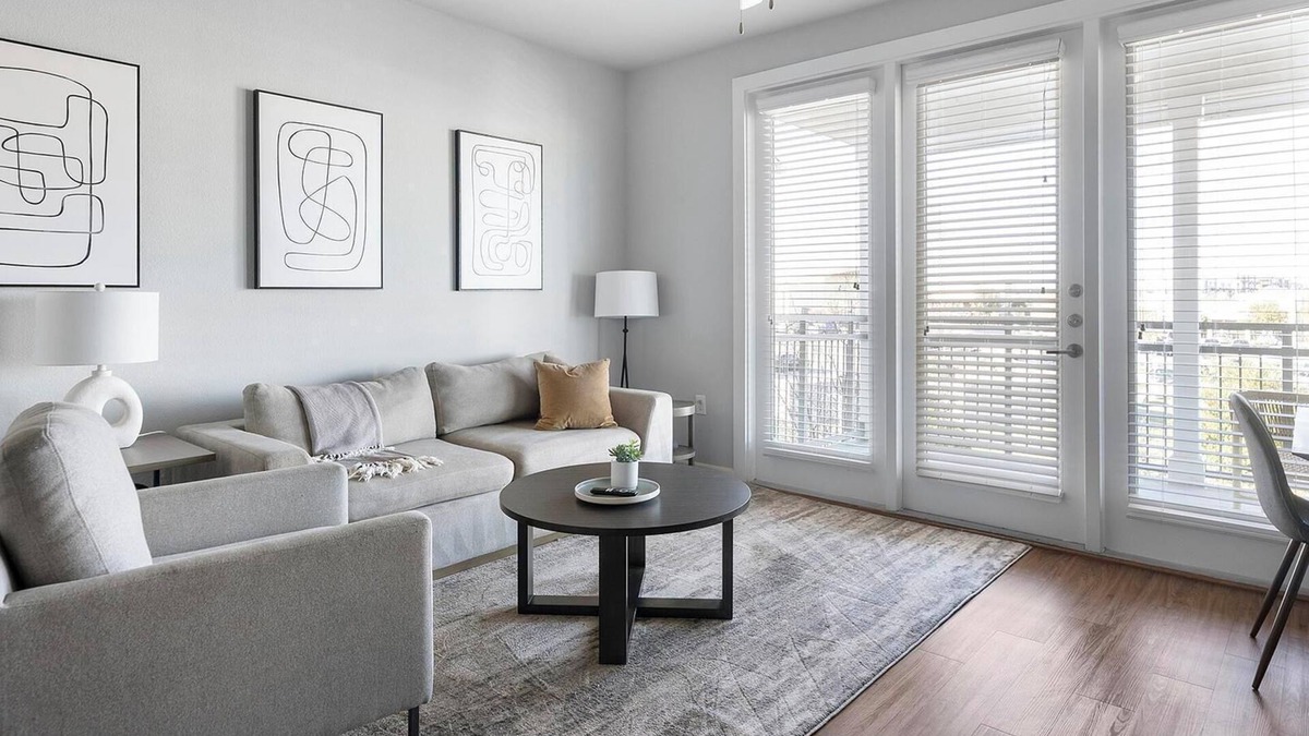 Buda Apartment | Landing at The Green at Plum Creek - 1 Bedroom .