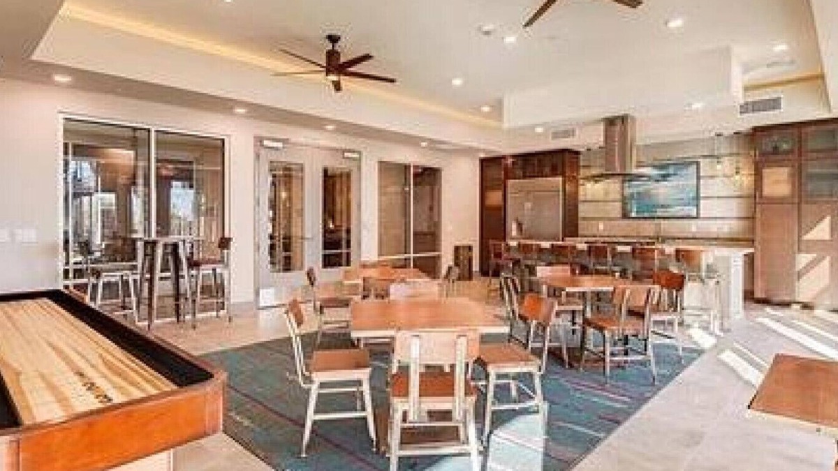 Rhodes Ranch Apartment | Landing at The Mercer - 2 Bedrooms in Rhodes Ranch