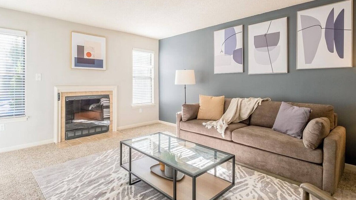 Crestline Heights Apartment | Landing at The Retreat at Mountain Brook - 3 Bedrooms in Irondale