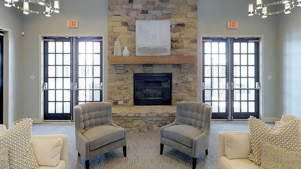 Acton Apartment | Landing at The Timbers - 2 Bedrooms in Perry Township