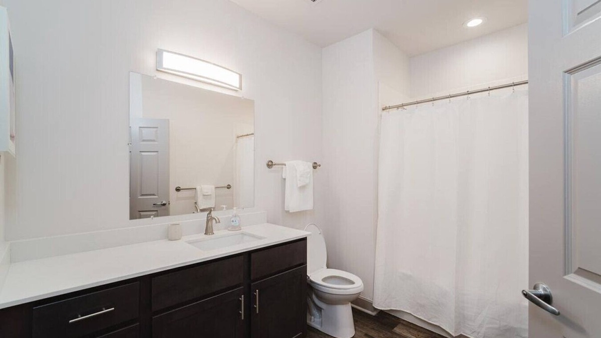 Corryville Apartment | Landing at The Village at Stetson Square - 2 Bedrooms in Corryville