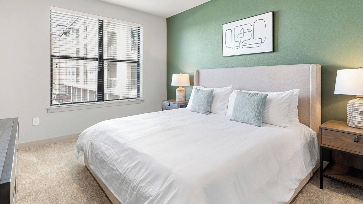 Newberry Apartment | Landing at Vanguard - 2 Bedrooms in Newberry