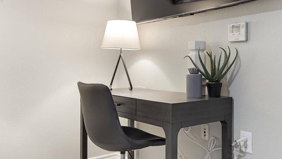 Southside Apartment | Landing at Villa de Oro - 1 Bedroom in South San/Kelly