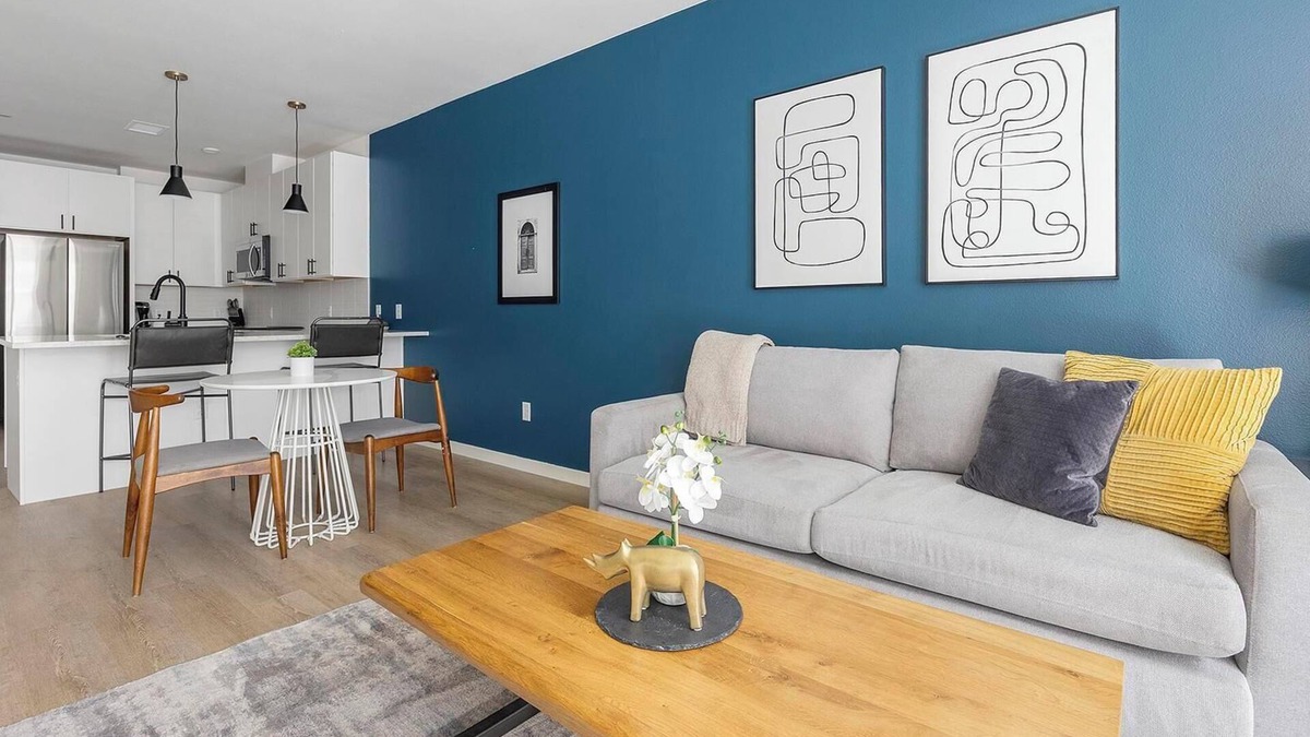 Civic Center Apartment | Landing | Beautiful 1BD, Rooftop Lounge, Gym