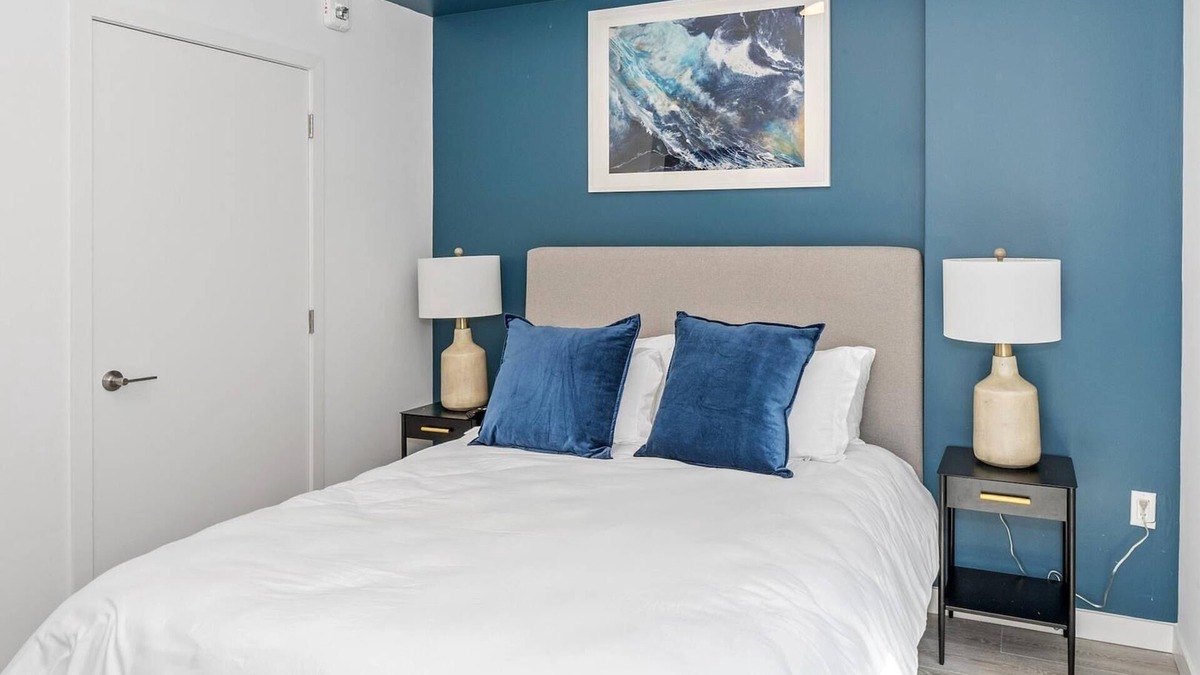 Wimauma Apartment | Landing | Beautiful 2BD, Gym, Pool