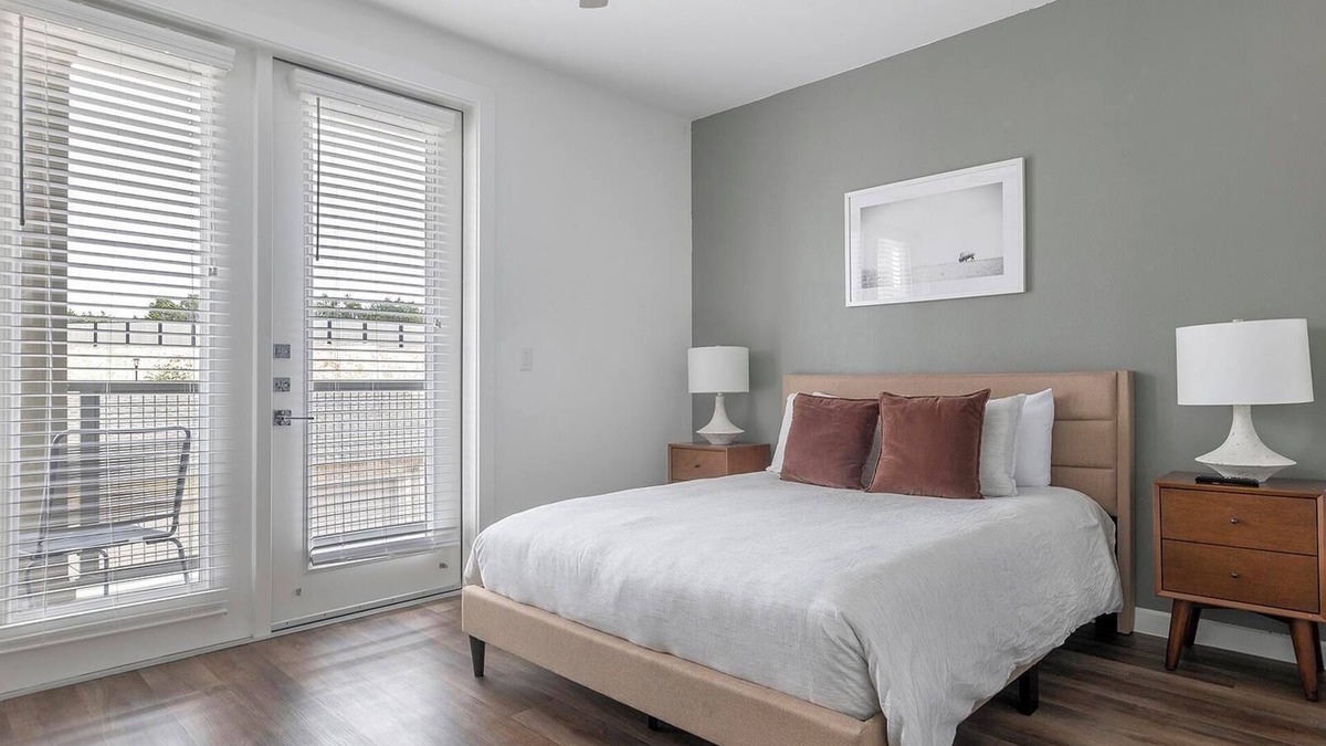Austin Apartment | Landing | Modern 1BD, Clubhouse, Pool