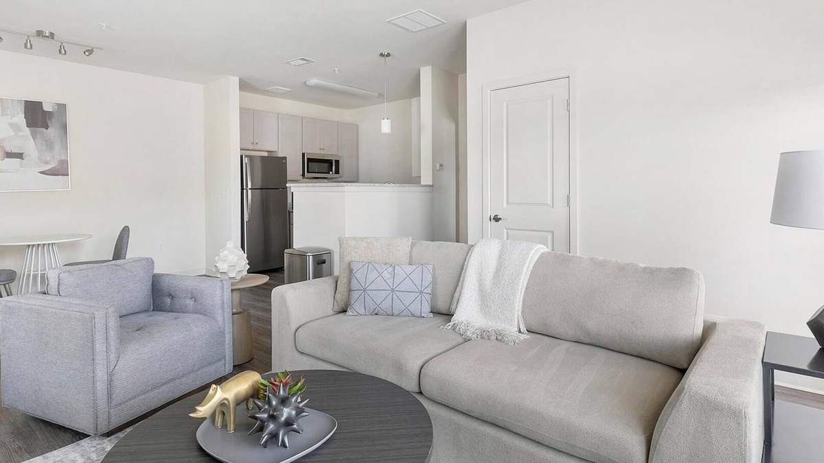 Fort Worth Apartment | Landing | Spectacular 1BD, Yoga Studio, Pool