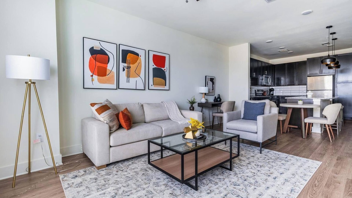 Fort Worth Apartment | Landing | Spectacular 1BD, Courtyard, Pool