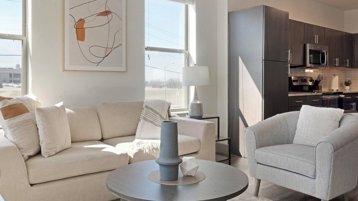 Haltom City Apartment | Landing | Spectacular 1BD, Pool, Gym