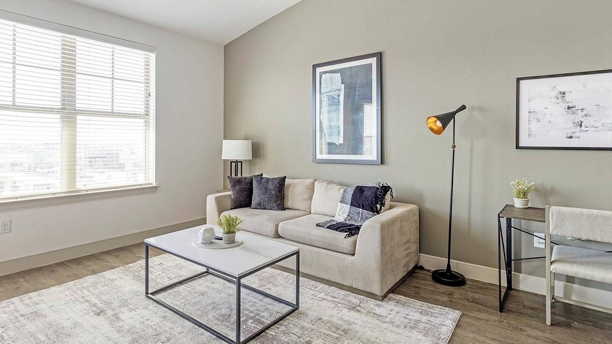 Denton Apartment | Landing | Stunning 1BD, Courtyard, Clubhouse