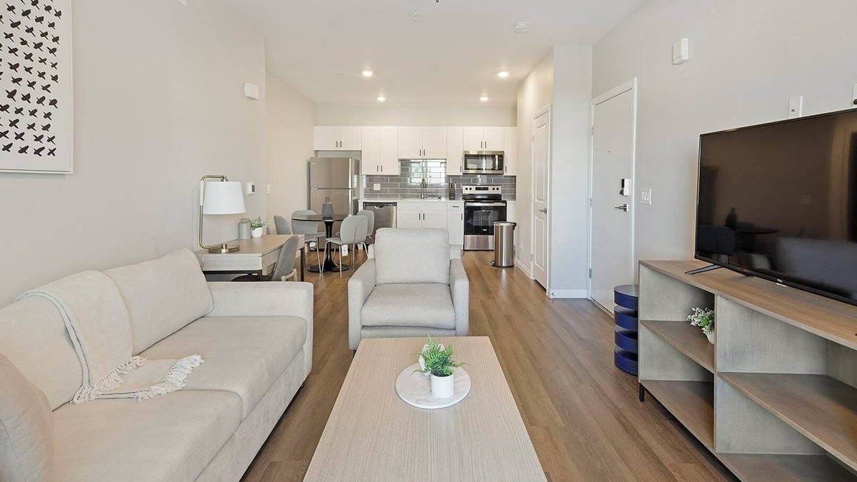 Townsite Apartment | Landing | Stunning 2BD, Pool, Rooftop Lounge
