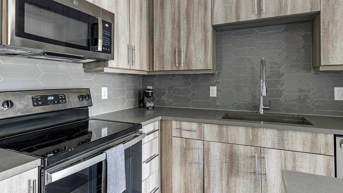 Montopolis Apartment | Landing | Stylish 1BD, Game Room, Courtyard