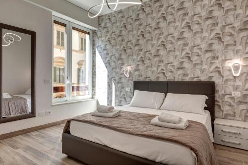 San Lorenzo Apartment | Landino Apartment by Mamo Florence