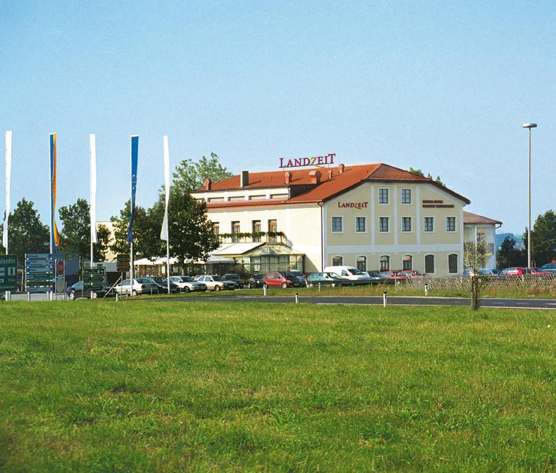 Rems Hotel | Landzeit Motor-Hotel St. Valentin