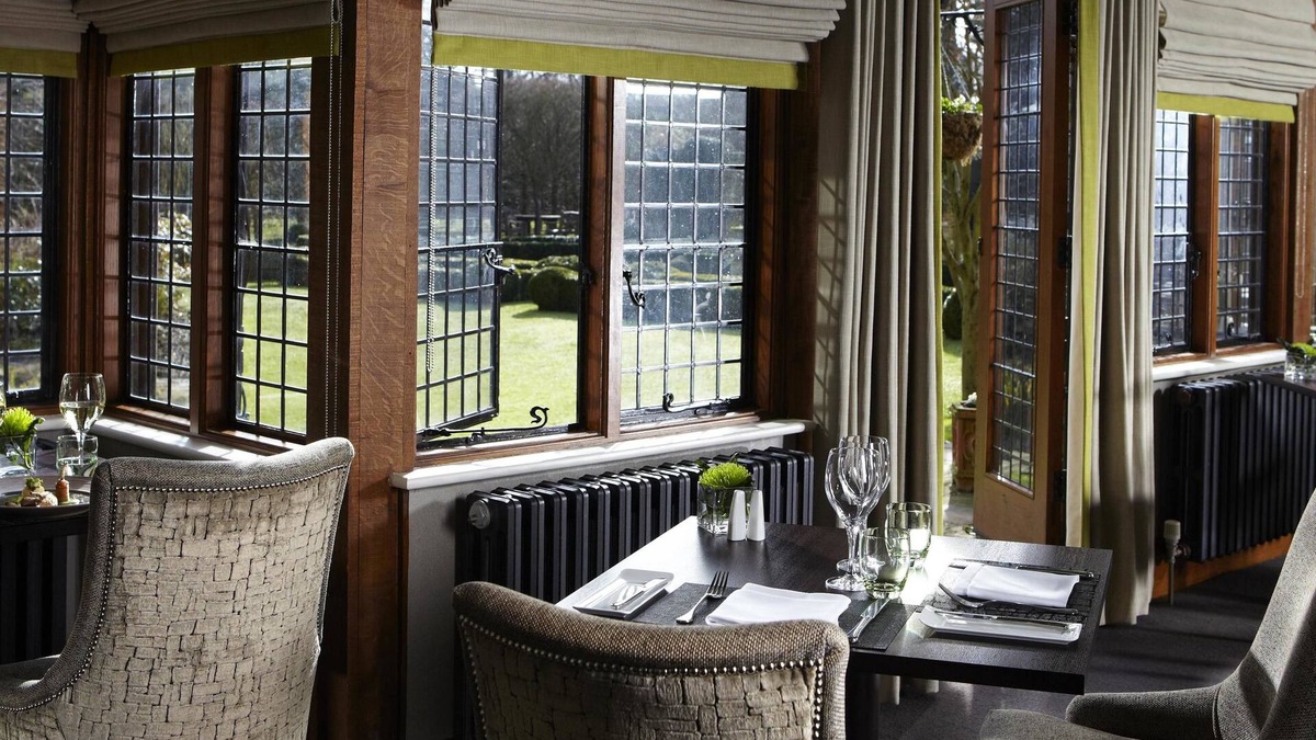 Horley Hotel | Langshott Manor