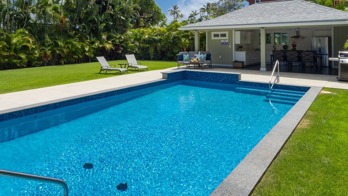 Lanikai House | Lanikai Hale - 2 cottages to rent together or separately - sleeps up to 12