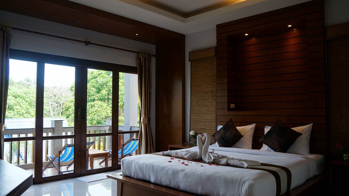 Ko Lanta Hotel | Lanta Intanin Resort