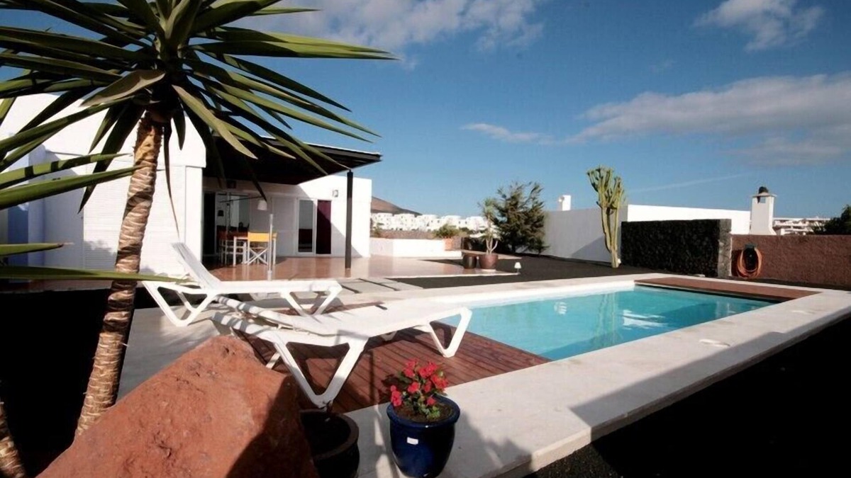 Playa Blanca House | Lanzarote - 2 bedroom house near the beach