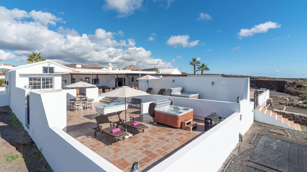 Macher Apartment | Lanzarote Apartment Geranio