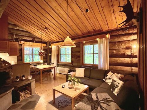 Pyhatunturi House | Lapland Lodge Pyhä Ski in, sauna, free WiFi, national park - Lapland Villas