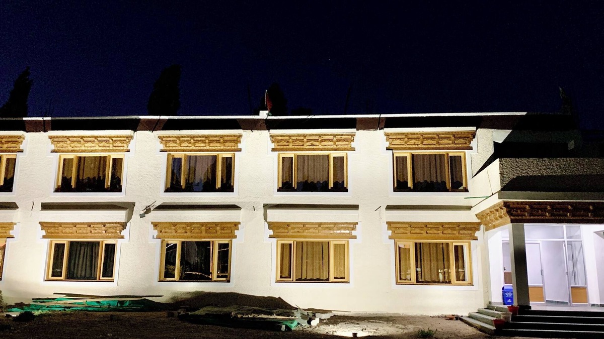 Leh House | Lardak Guest House , Close to main Bazar Leh,