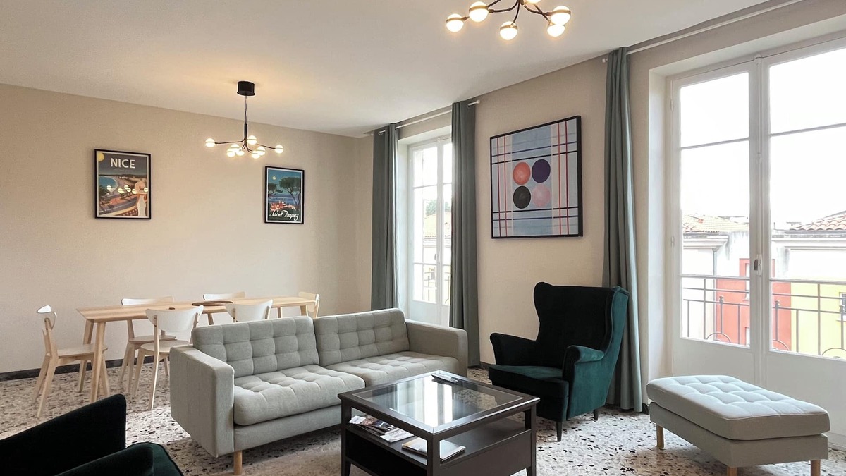 Saint Maurice Apartment | Large 4 bedrooms apartment in Nice French Riviera