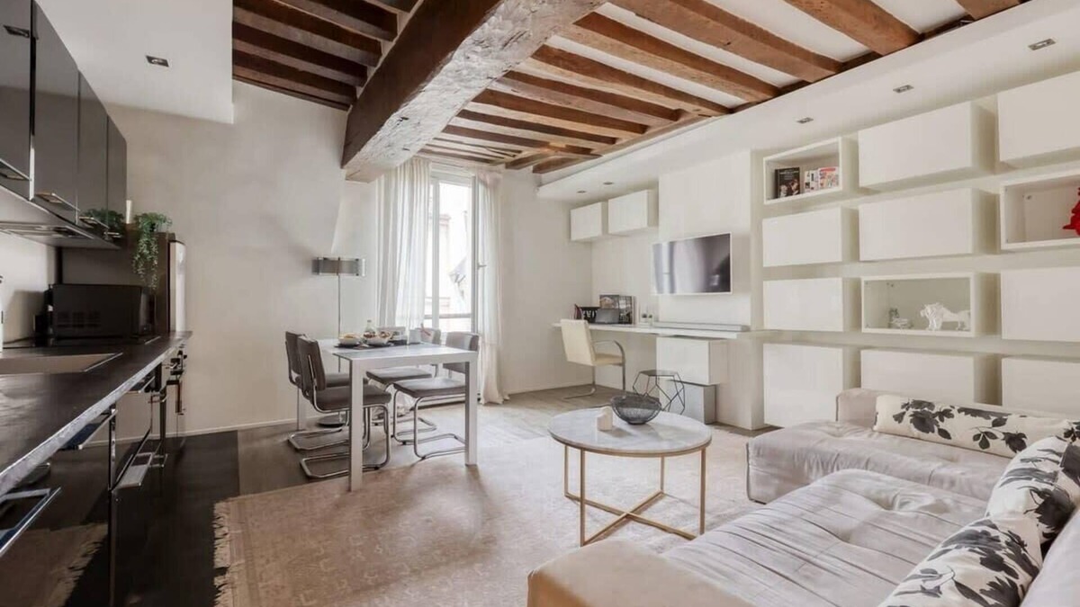 6th Arrondissement Apartment | Large and Modern 1Brd Flat at Lovely Saint Germain
